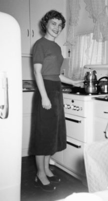 1953-03 Betty Landry LoRes